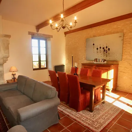 Maison Carcavi *